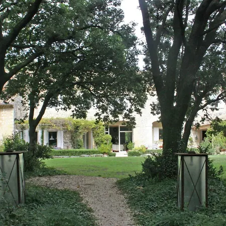 Spacious Mansion In With Swimming Pool 펜션 *